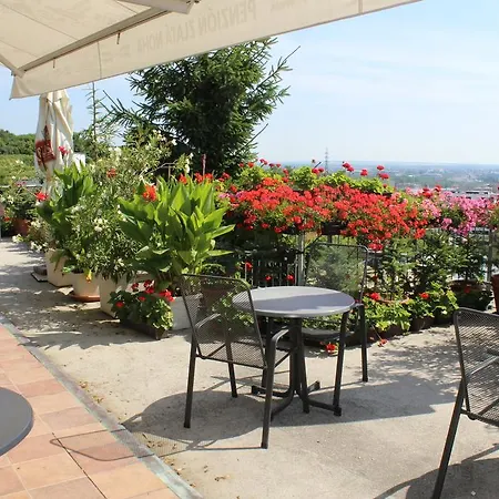 Zlata Noha Hotel Bratislava