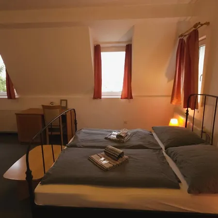 Zlata Noha 3* Bratislava