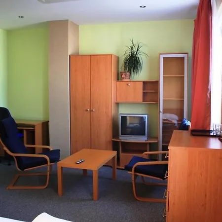 Zlata Noha Bratislava