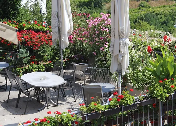 拉塔诺膳食公寓 3*