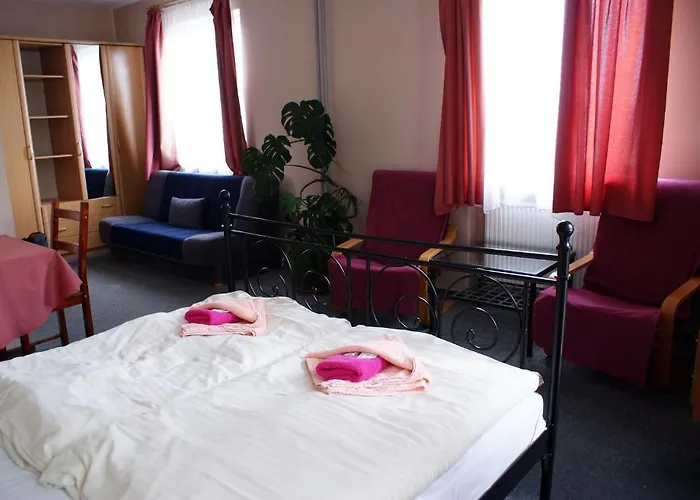 Zlata Noha 3* Bratislava